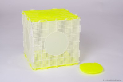 BiWa Box aus neongelbem Kunststoff
